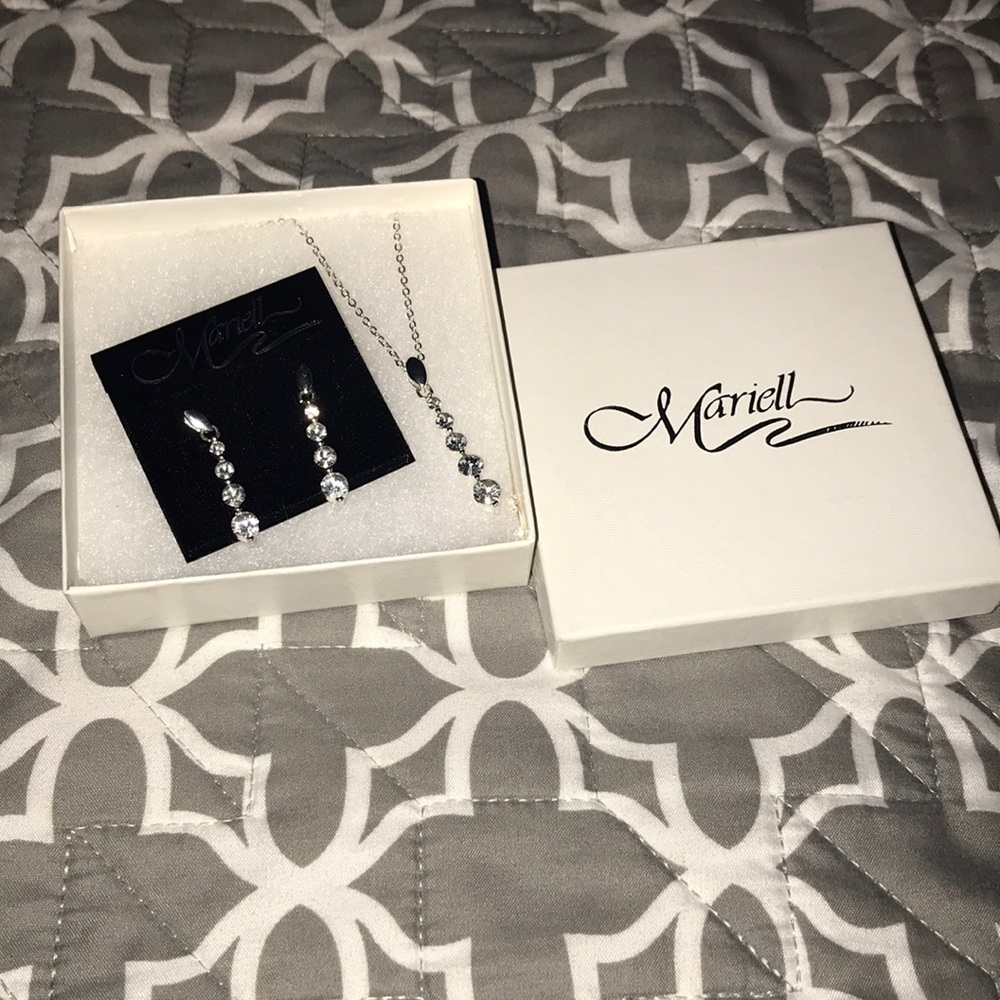 Mariell Jewelry Set NWT